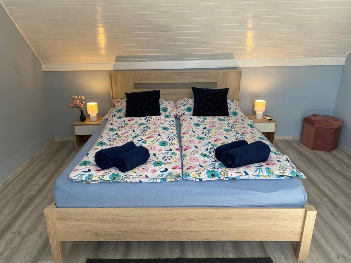 Helena Apartman Cserszegtomaj Esterno foto